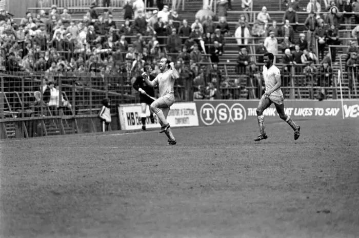 Framed Print : English League Division Two match. Bolton Wanderers 0 v Chelsea 1. May 1983 MF11-27-049 Framed Print : English League Division Two match. Bolton Wanderers 0 v Chelsea 1. May 1983 MF11-27-049