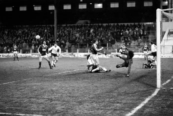 Framed Print : English League Division Two match. Bolton Wanderers 2 v Charlton Athletic 0 Framed Print : English League Division Two match. Bolton Wanderers 2 v Charlton Athletic 0