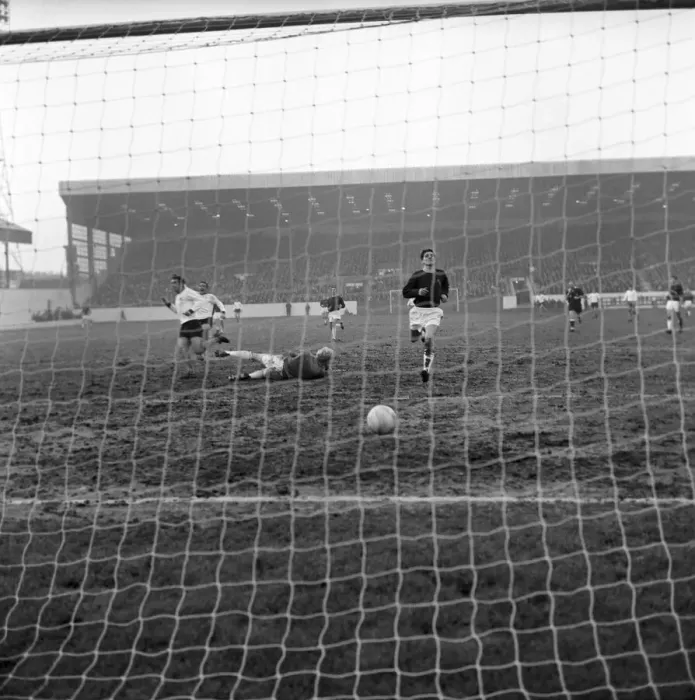 Framed Print : English League Division One match. Burnley v. Liverpool Framed Print : English League Division One match. Burnley v. Liverpool