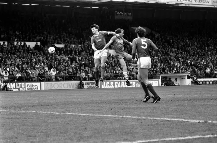 Framed Print : English League Division One match at the City Ground. Nottingham Forest 1 v Everton 0 Framed Print : English League Division One match at the City Ground. Nottingham Forest 1 v Everton 0