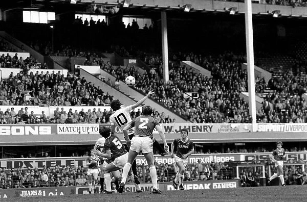 English League Division One match. Everton 1 v Ipswich Town 1. May 1983 MF11-28-118