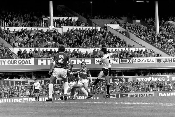 English League Division One match. Everton 1 v Ipswich Town 1. May 1983 MF11-28-115