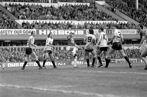 English League Division One match. Everton 1 v Ipswich Town 1. May 1983 MF11-28-070