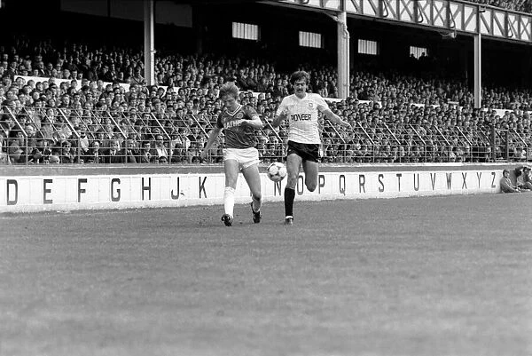 English League Division One match. Everton 1 v Ipswich Town 1. May 1983 MF11-28-036