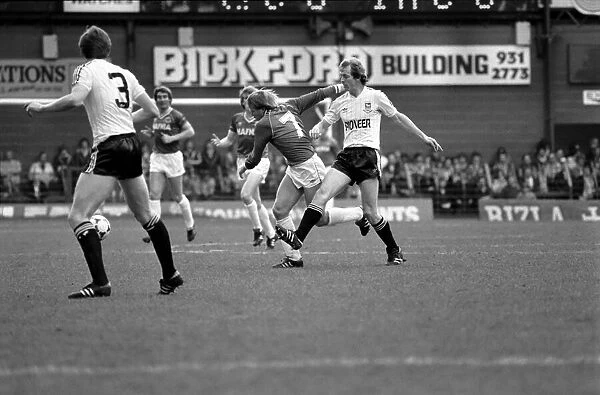 English League Division One match. Everton 1 v Ipswich Town 1. May 1983 MF11-28-014