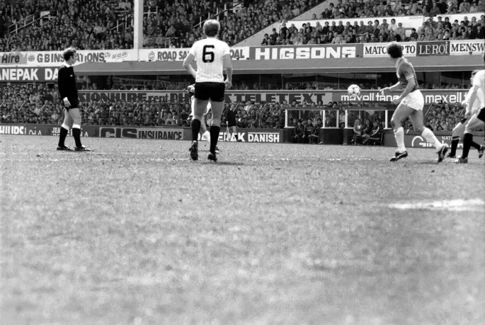 Framed Print : English League Division One match. Everton 1 v Ipswich Town 1. May 1983 MF11-28-033