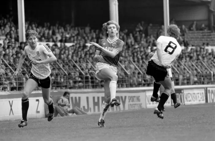 Framed Print : English League Division One match. Everton 1 v Ipswich Town 1. May 1983 MF11-28-005 Framed Print : English League Division One match. Everton 1 v Ipswich Town 1. May 1983 MF11-28-005