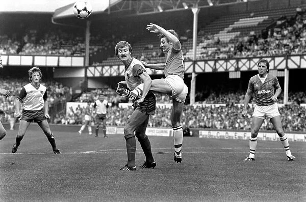 English League Division One match Everton 1 v Stoke City 0 August 1983