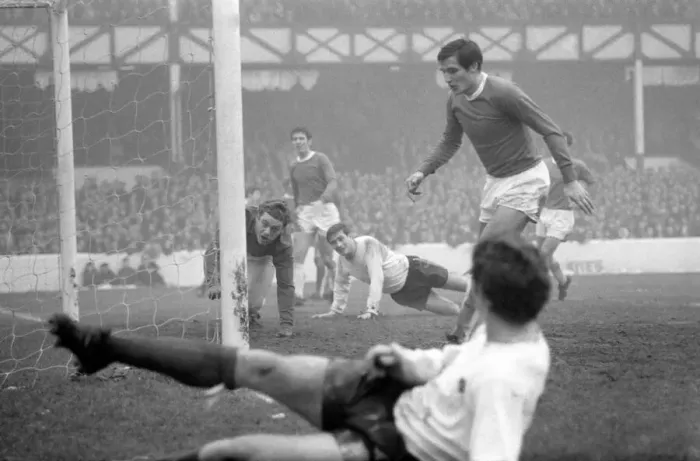 Framed Print : English League Division One match. Everton v. Derby. Narrow escape for Everton Framed Print : English League Division One match. Everton v. Derby. Narrow escape for Everton