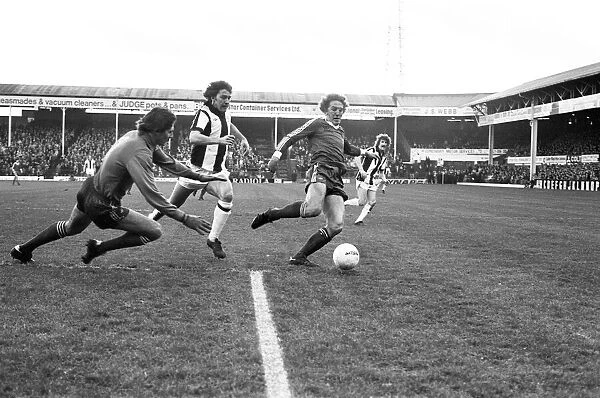 English League Division One match at the Hawthorns. West Bromwich Albion 2 v