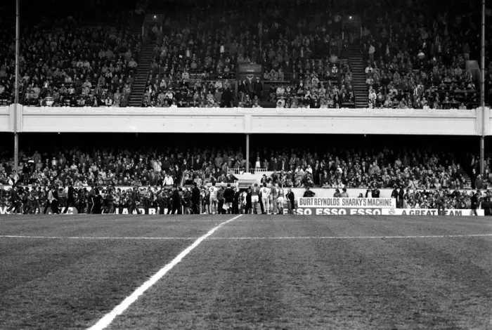 Framed Print : English League Division One match at Highbury. Arsenal 2 v West Ham United 0 Framed Print : English League Division One match at Highbury. Arsenal 2 v West Ham United 0