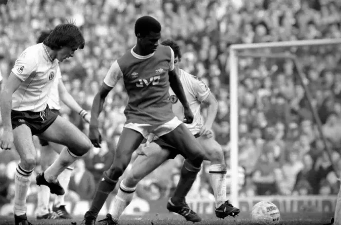Framed Print : English League Division One match at Highbury. Arsenal 4 v Aston Villa 3 Framed Print : English League Division One match at Highbury. Arsenal 4 v Aston Villa 3