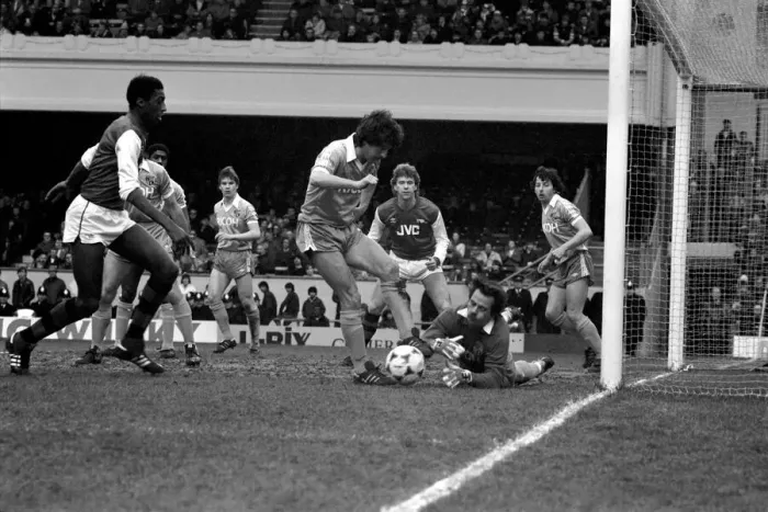 Framed Print : English League Division One match at Highbury. Arsenal 3 v Stoke City 0 Framed Print : English League Division One match at Highbury. Arsenal 3 v Stoke City 0