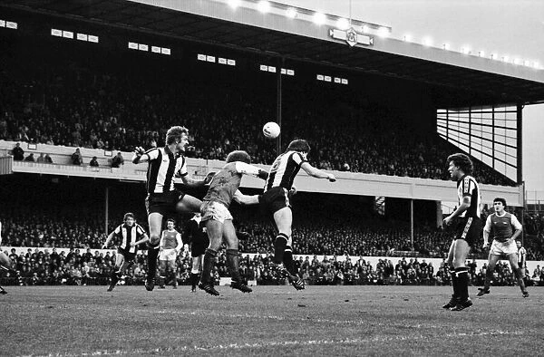 English League Division One match at Highbury. Arsenal 2 v West Bromwich Albion 2