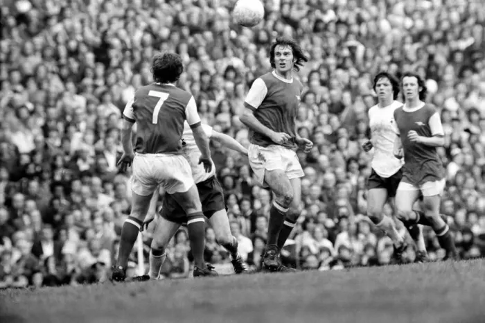 Framed Print : English League Division One match at Highbury Arsenal 1 v Tottenham Hotspur 0 Framed Print : English League Division One match at Highbury Arsenal 1 v Tottenham Hotspur 0