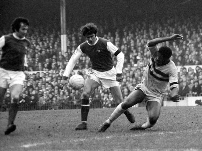 Framed Print : English League Division One match at Highbury Arsenal 2 v West Ham United 0