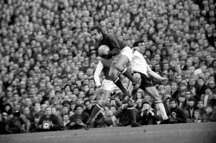 Framed Print : English League Division One match at Highbury Arsenal 4 v Derby County 0 Framed Print : English League Division One match at Highbury Arsenal 4 v Derby County 0