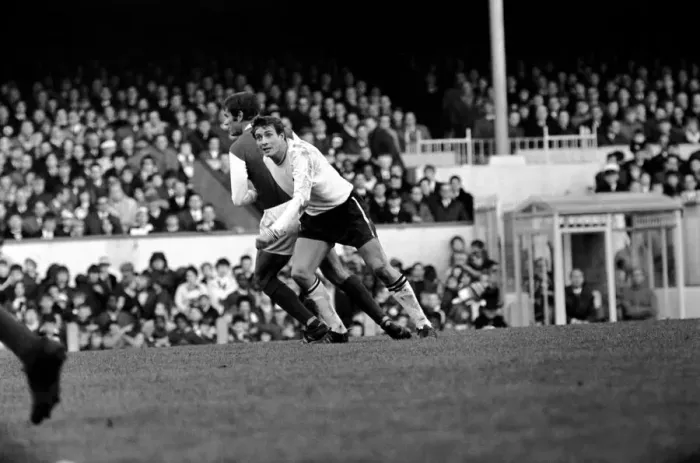 Framed Print : English League Division One match at Highbury Arsenal 4 v Derby County 0 Framed Print : English League Division One match at Highbury Arsenal 4 v Derby County 0