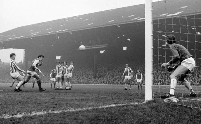 Framed Print : English League Division One match Huddersfield 2 v Arsenal 1 Ray Kennedy