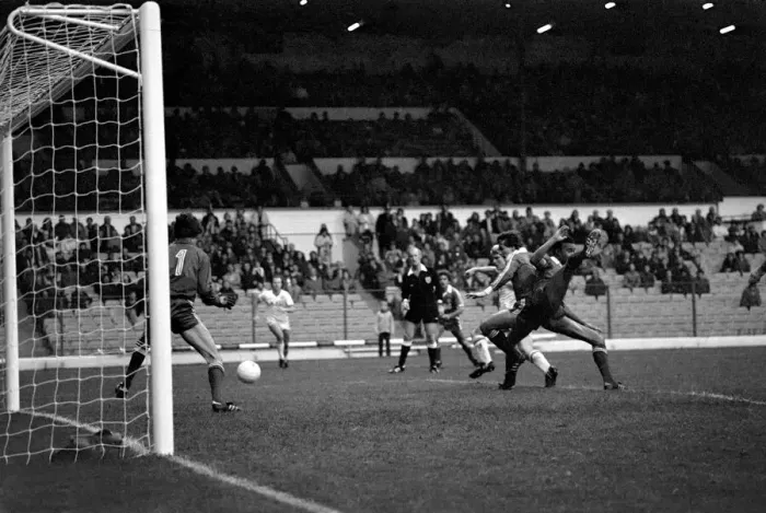 Framed Print : English League Division Two match. Leeds United 1 v Charlton Athletic 2 Framed Print : English League Division Two match. Leeds United 1 v Charlton Athletic 2