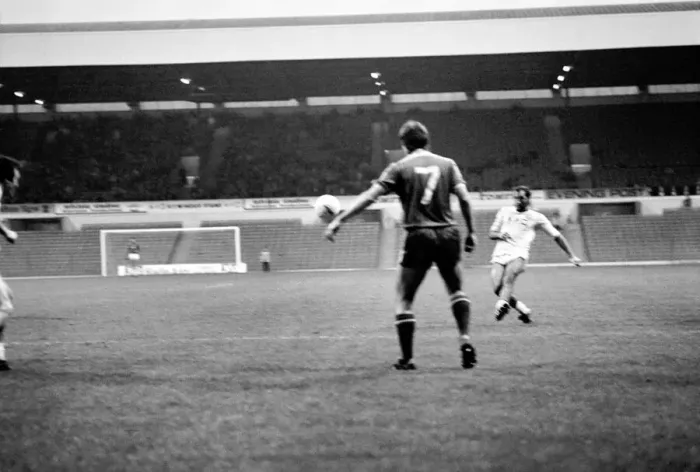 Framed Print : English League Division Two match. Leeds United 1 v Charlton Athletic 2 Framed Print : English League Division Two match. Leeds United 1 v Charlton Athletic 2