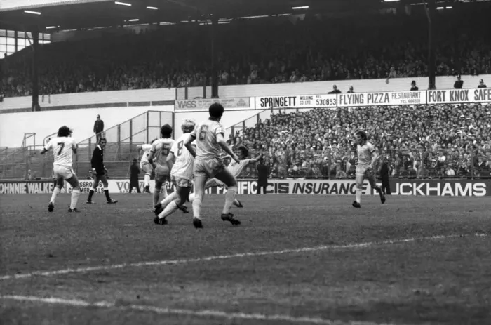 Framed Print : English League Division Two match. Leeds United 3 v Newcastle United 1