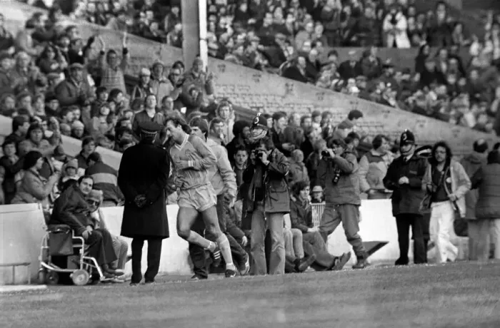 Framed Print : English League Division One match at Maine Road. Manchester City 1 v Everton 1