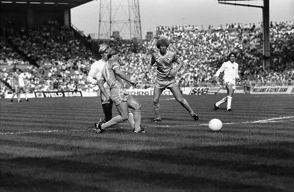 English League Division One match at Maine Road. Manchester City 0 v Aston Villa 1