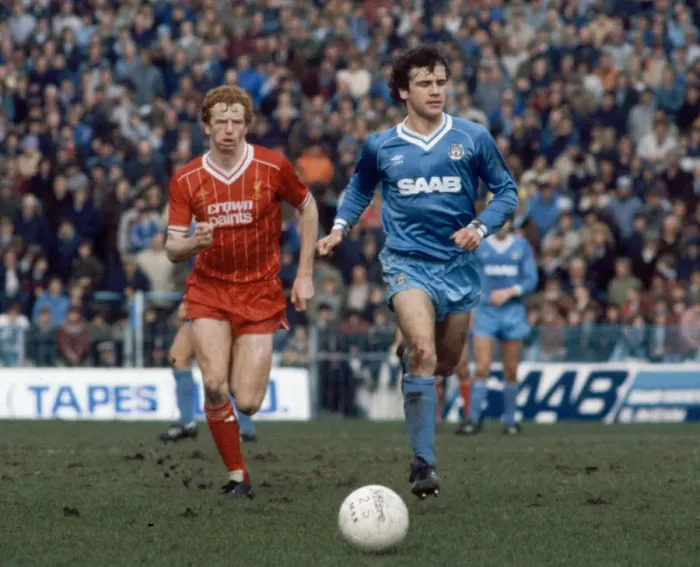 Framed Print : English League Division One match at Maine Road. Manchester City 0 v Liverpool 4 Framed Print : English League Division One match at Maine Road. Manchester City 0 v Liverpool 4