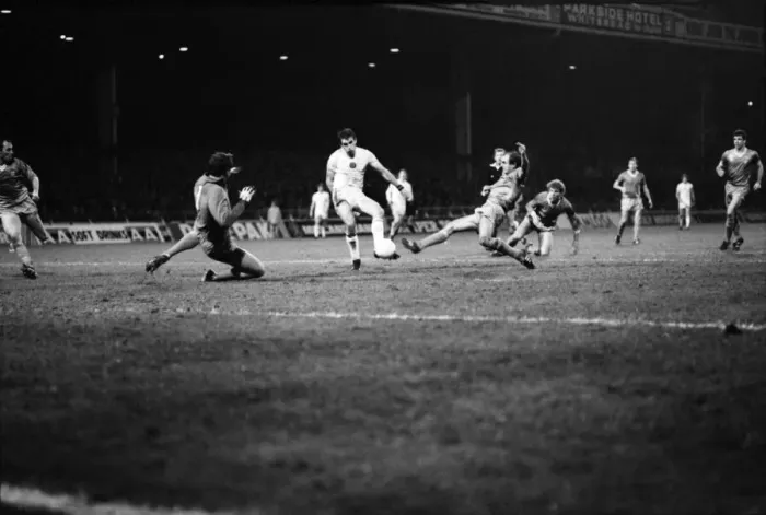 Framed Print : English League Division One match. Manchester City 1 v Aston Villa 0