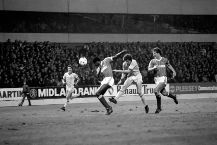 Framed Print : English League Division One match. Nottingham Forest 0 v Liverpool 2 Framed Print : English League Division One match. Nottingham Forest 0 v Liverpool 2