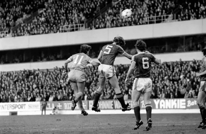 Framed Print : English League Division One match. Nottingham Forest 3 v Manchester City 0