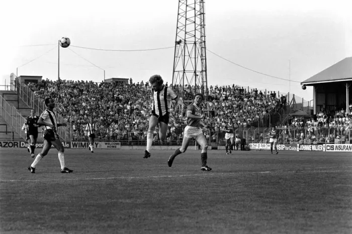 Framed Print : English League Division One match. Notts County 1 v Everton 0 Framed Print : English League Division One match. Notts County 1 v Everton 0