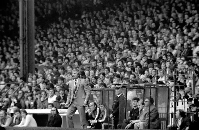 Framed Print : English League Division One match at Old Trafford. Manchester United 0 v Sunderland 0 Framed Print : English League Division One match at Old Trafford. Manchester United 0 v Sunderland 0