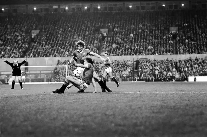 Framed Print : English League Division One match at Old Trafford. Manchester United 2 v Brighton 0
