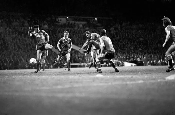 Framed Print : English League Division One match at Old Trafford. Manchester United 2 v Brighton 0
