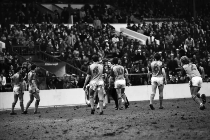 Framed Print : English League Division Two match. Sheffield Wednesday 3 v Luton Town 3