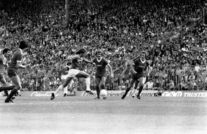 Framed Print : English League Division One match at St. Andrews. Birmingham City 1 v Liverpool 1 Framed Print : English League Division One match at St. Andrews. Birmingham City 1 v Liverpool 1