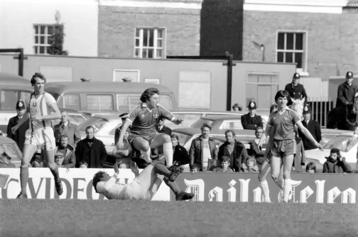Framed Print : English League Division Two match at Stamford Bridge. Chelsea 1 v Leyton Orient 0 Framed Print : English League Division Two match at Stamford Bridge. Chelsea 1 v Leyton Orient 0