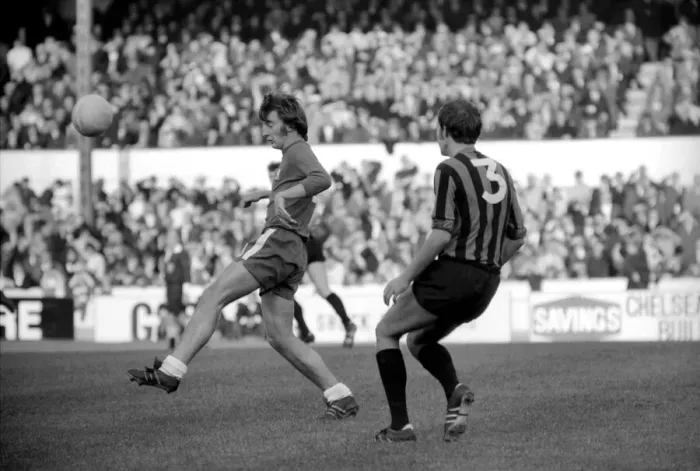 Framed Print : English League Division One match at Stamford Bridge Chelsea 1 v Coventry City 0 Framed Print : English League Division One match at Stamford Bridge Chelsea 1 v Coventry City 0