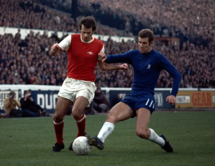 Framed Print : English League Division One match at Stamford Bridge Chelsea 3 v Arsenal 0 Framed Print : English League Division One match at Stamford Bridge Chelsea 3 v Arsenal 0