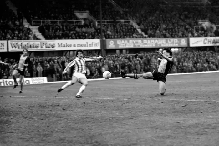 Framed Print : English League Division One match. Stoke City 0 v Southampton 2 Framed Print : English League Division One match. Stoke City 0 v Southampton 2