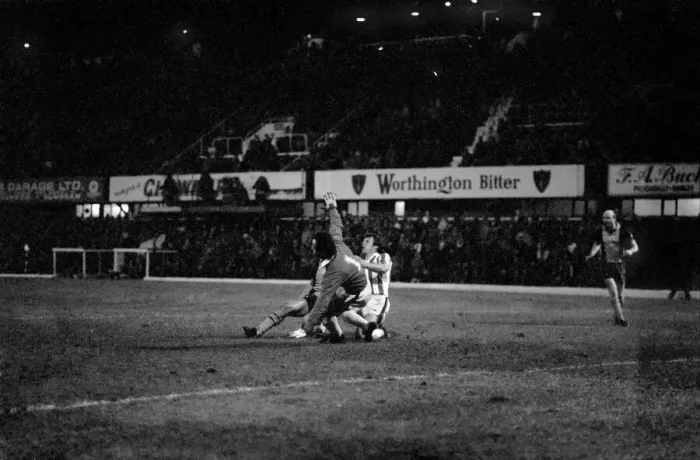 Framed Print : English League Division One match. Stoke City 0 v Southampton 2