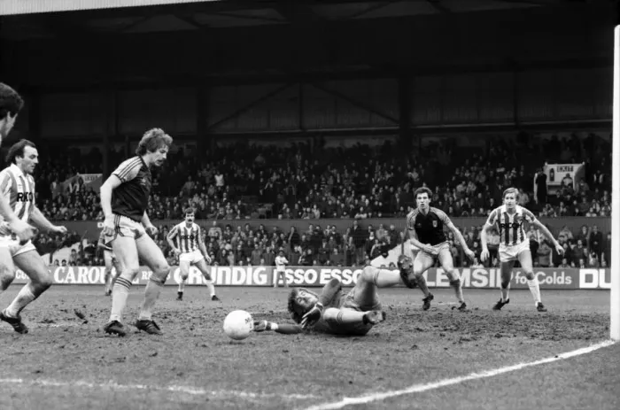 Framed Print : English League Division One match. Stoke City 2 v West Ham United 1
