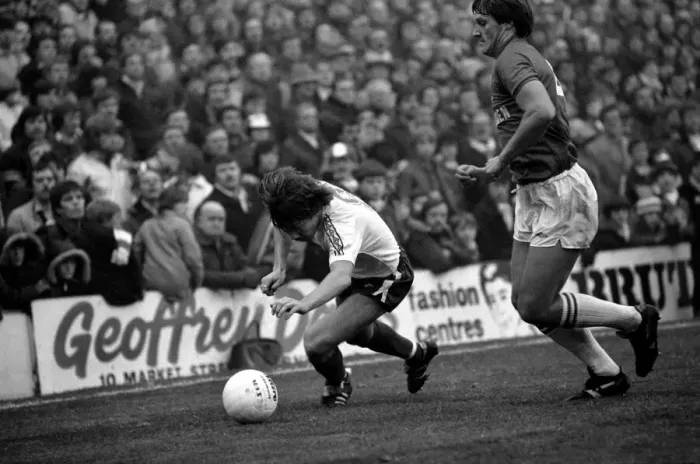 Framed Print : English League Division One match. Tottenham Hotspur 1 v West Bromwich Albion 2 Framed Print : English League Division One match. Tottenham Hotspur 1 v West Bromwich Albion 2