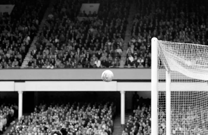 Framed Print : English League Division One match at Upton Park. West Ham United 3 v Manchester United 1 Framed Print : English League Division One match at Upton Park. West Ham United 3 v Manchester United 1