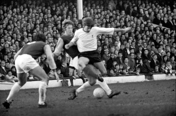 Framed Print : English League Division One match at Upton Park West Ham United 1 v Liverpool 2 Framed Print : English League Division One match at Upton Park West Ham United 1 v Liverpool 2