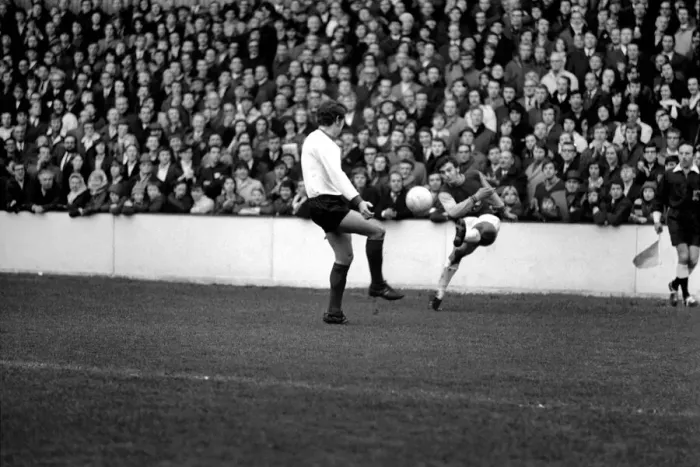 Framed Print : English League Division One match at Upton Park West Ham United 1 v Liverpool 2 Framed Print : English League Division One match at Upton Park West Ham United 1 v Liverpool 2