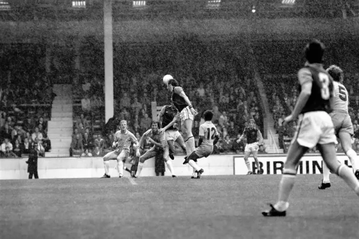 Framed Print : English League Division One match at Villa Park. Aston Villa 1 v Coventry City 0