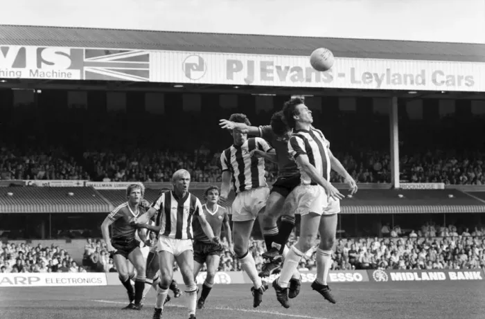 Framed Print : English League Division One match. West Bromich Albion 3 v Manchester United 1